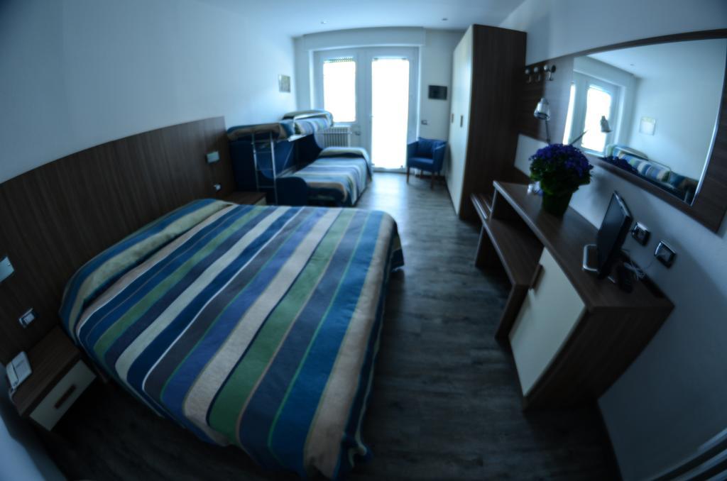Hotel National Zelbio Bagian luar foto